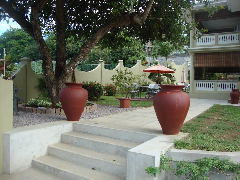 Bel Air Hotel